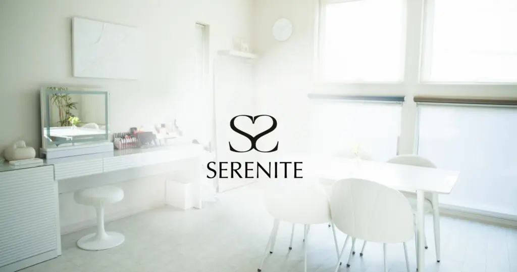 SERENITEの内装